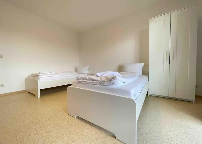 Апартаменты Sta1043 Gut Geschnittene Monteurwohnung Mit Balkon